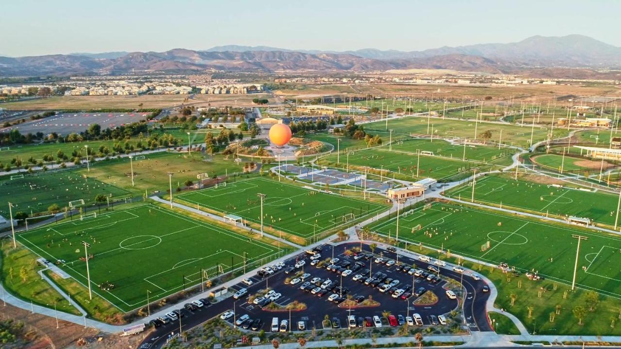 Irvine Upscale 2Br Apt Near Spectrum, Great Park, Uci Apartment Bagian luar foto